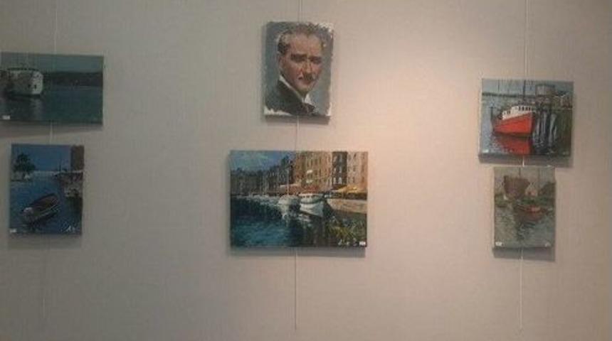 Ressam &Ouml;zelmas T&uuml;rkiye&rsquo;deki İlk Sergisini Nil&uuml;fer&rsquo;de A&ccedil;tı