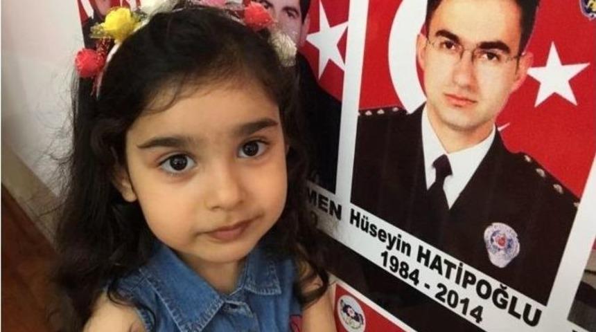 Şehit Babasını G&ouml;revde Biliyor