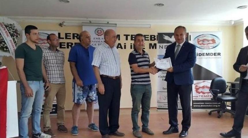Didim&rsquo;de Belgeli Emlak&ccedil;ılar Sertifikalarını Aldı