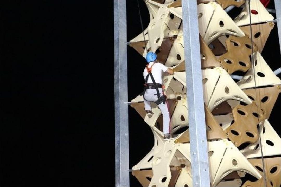 T&uuml;rkmenistanlı Dovydov Manisa Tarzanı Se&ccedil;ildi