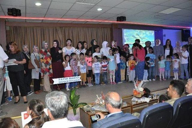 Bozüyük’te Aile Eğitimine Katılan Anne Babalara Sertifikaları Verildi