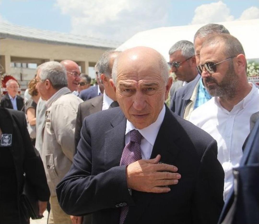 Nihat &Ouml;zdemir&rsquo;in Acı G&uuml;n&uuml;