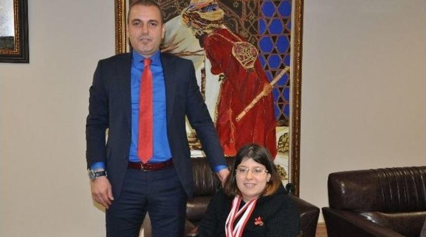 Özel Sporcu Özge, Almanya Yolcusu