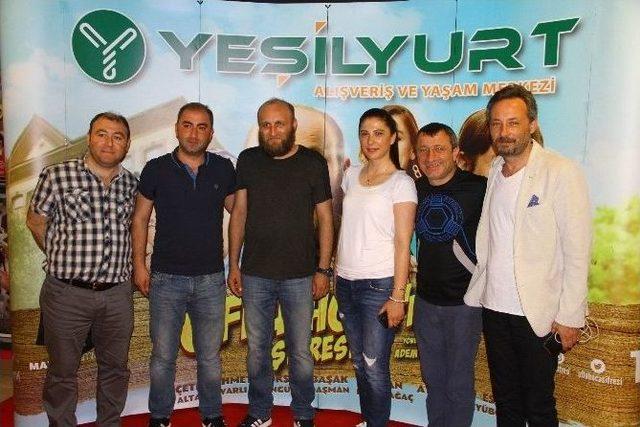 Yeşilyurt Avm’de “oflu Hoca’nın Şifresi 2”nin Galası