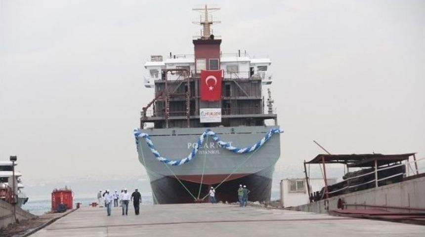 Altınova&rsquo;da İnşa Edilen Polarnet, Denize İndirildi