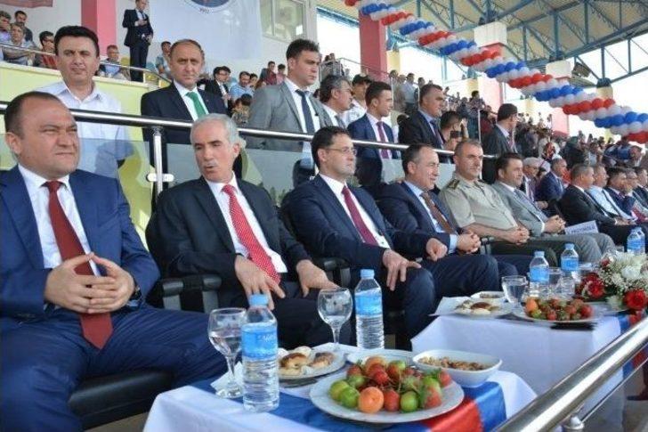 Kırıkkale Üniversitesi’nde Mezuniyet Töreni G1