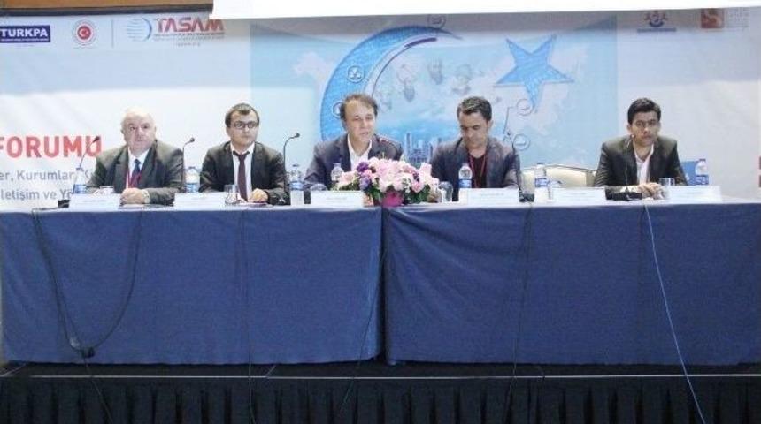 Medya Ve Medeniyet Tartışıldı