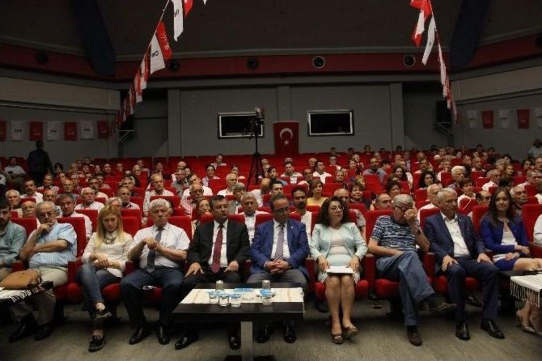 Chp&rsquo;li Tezcan&rsquo;dan Almanya Yorumu