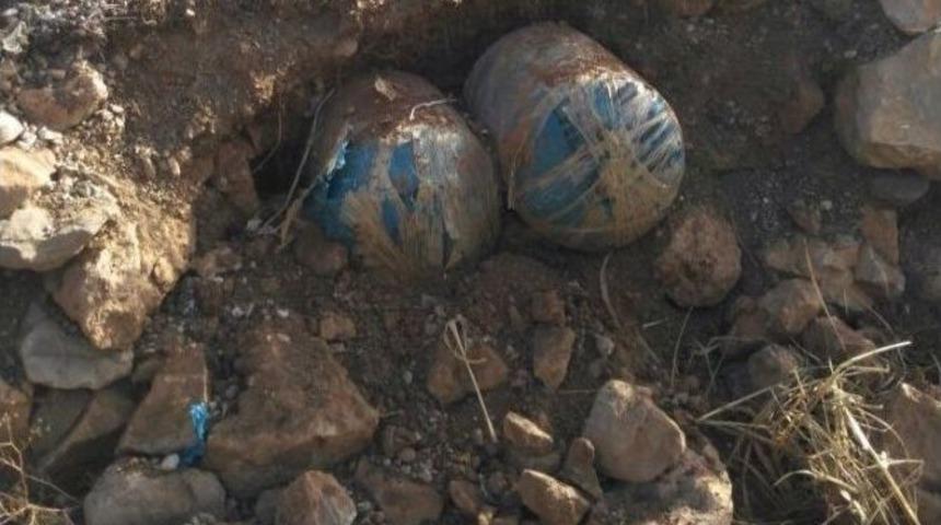 Telsiz D&uuml;zenekli Bombayı Fark Eden Jandarma Faciayı &Ouml;nledi