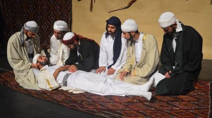 &Ouml;ğrencilerden &ldquo;g&ouml;lgeden Asra, G&uuml;n&uuml;m&uuml;zden Asrı Saadete&rdquo; Tiyatro G&ouml;sterisi