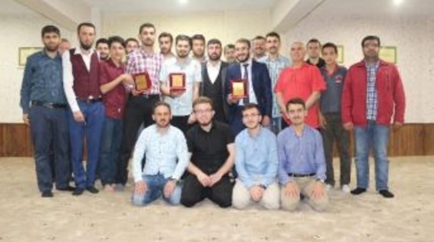 Bilecik Mostar Gen&ccedil;lik Mezuniyet Programı