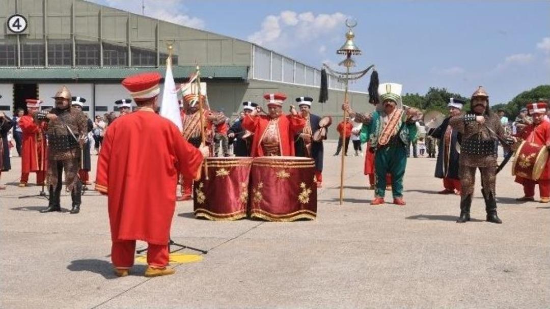 T&uuml;rk Hava Kuvvetleri 105.yılını Bandırma&rsquo;da Kutladı