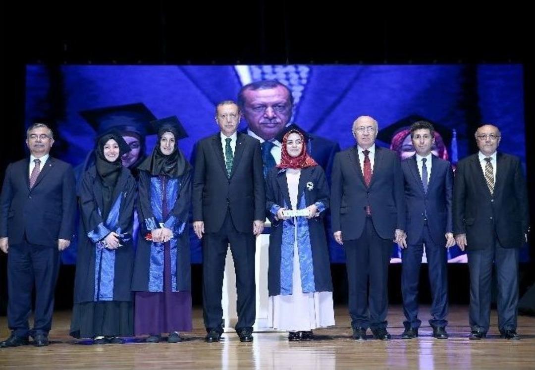 Cumhurbaşkanı Erdoğan&rsquo;dan, Diploma İddialarına Yanıt