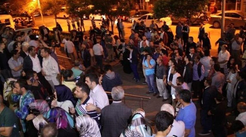 Fet&ouml;/pdy Operasyonunda Zanlılar 17 Saatlik Mahkeme Sonucunda Serbest