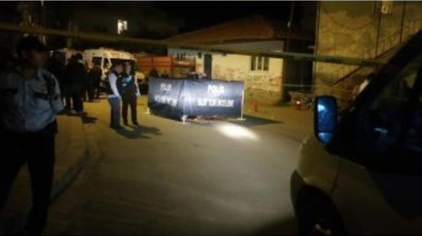 Başkent&rsquo;te Silahlı Saldırı: 2 &Ouml;l&uuml;, 2 Yaralı