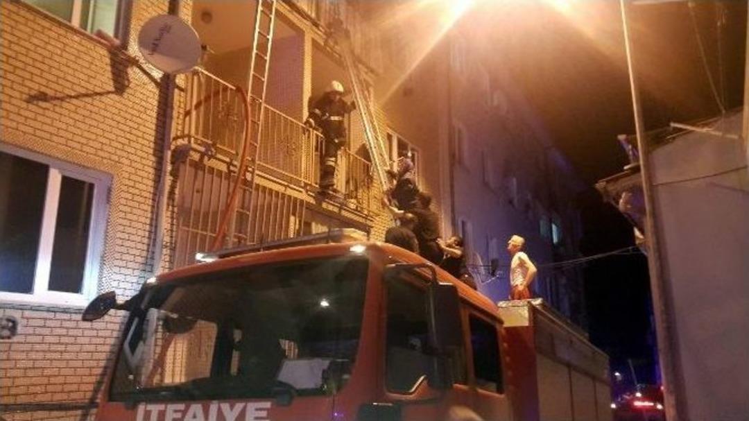 Gece Yarısı Evlerinde Dehşeti Yaşadılar