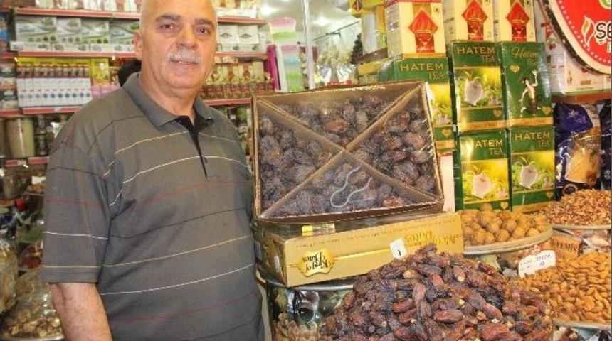 Hurmada Asıl Umut Ramazan Ayının İlk G&uuml;n&uuml;nde Beklenen Suriyeliler