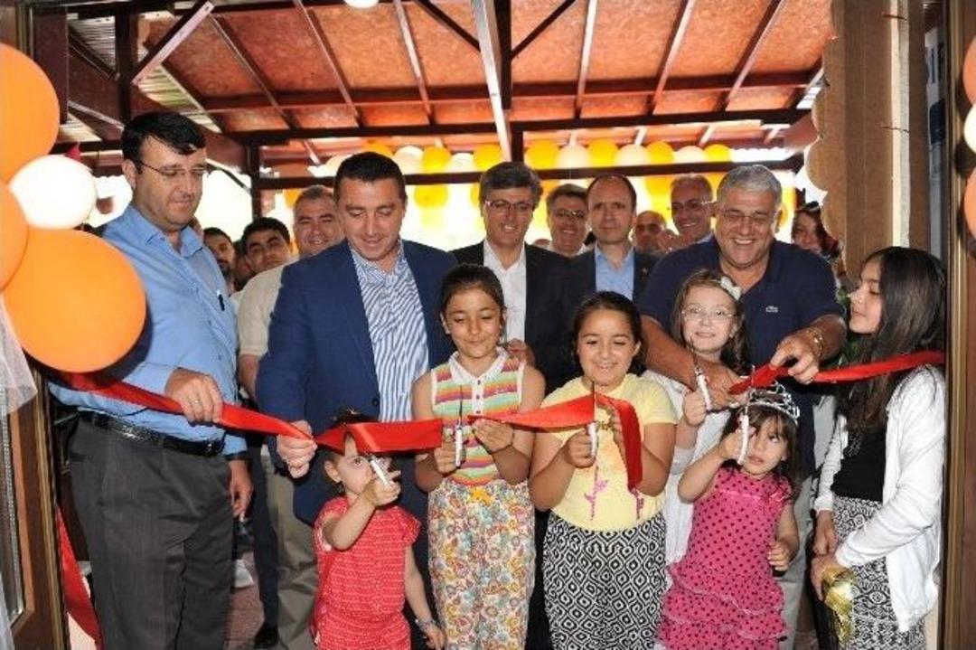 Başkan Bakıcı 4 Yeni İşyerinin A&ccedil;ılış T&ouml;renine Katıldı