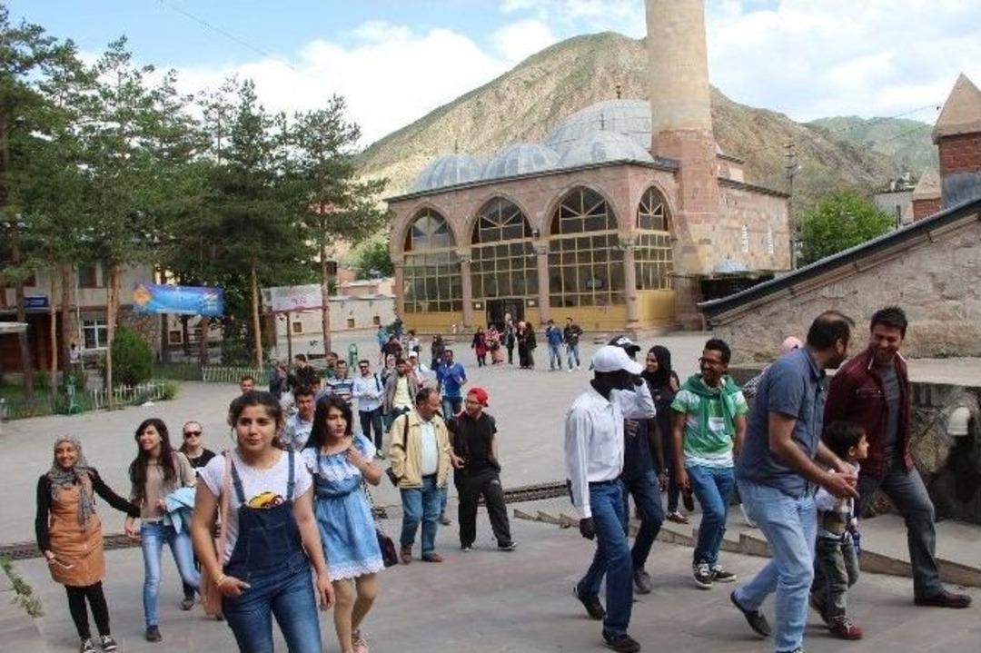 Yabancı &Ouml;ğrenciler Oltu&rsquo;ya Hayran Kaldı