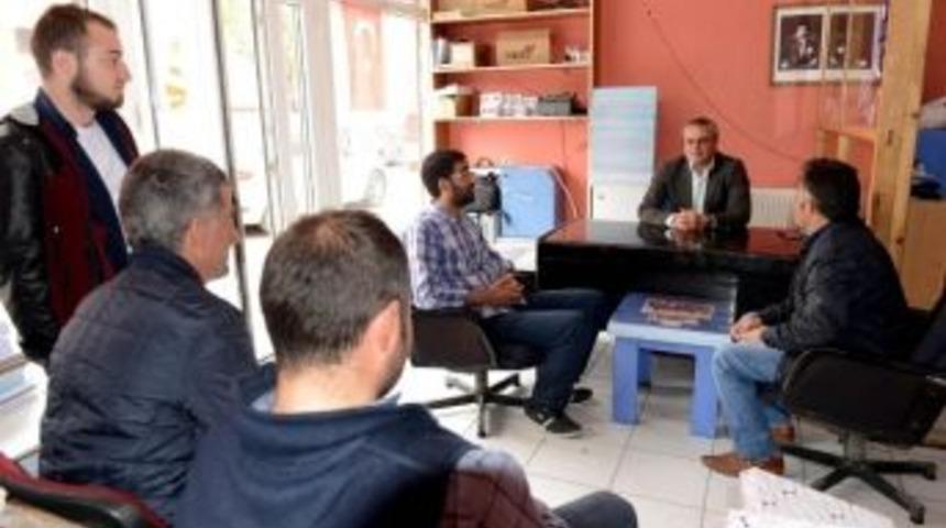 Vali Deniz, Gazetecilere Veda Ziyaretinde Bulundu