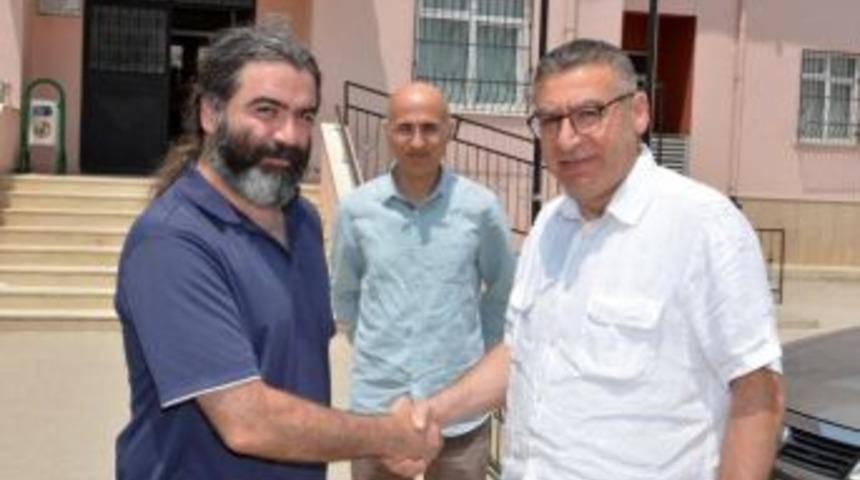 Doktora &Ouml;l&uuml;m Tehdidine 12 Ay Hapis Cezası