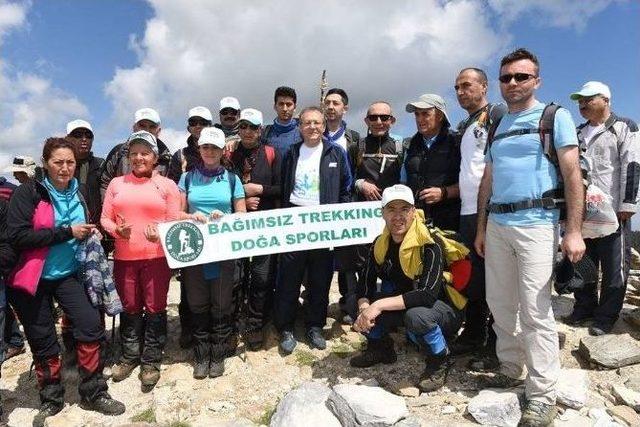 Edip Uğur Zirveye Çıktı