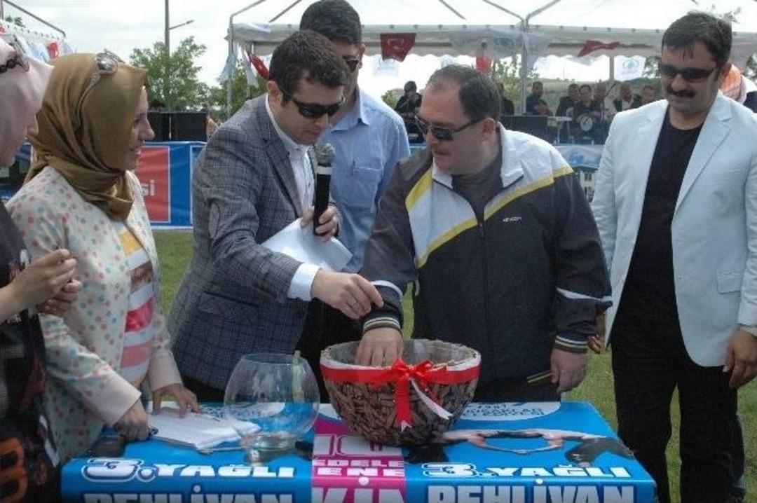 Ankara&rsquo;da Dedeler Ve Nineler İ&ccedil;in İkinci Bahar Y&uuml;r&uuml;y&uuml;ş&uuml;