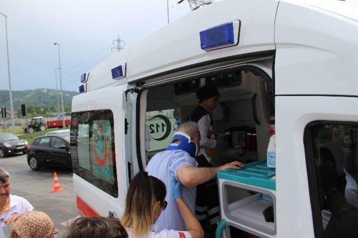 Kırmızı Işık İhlali Kazaya Neden Oldu: 2 Yaralı G1