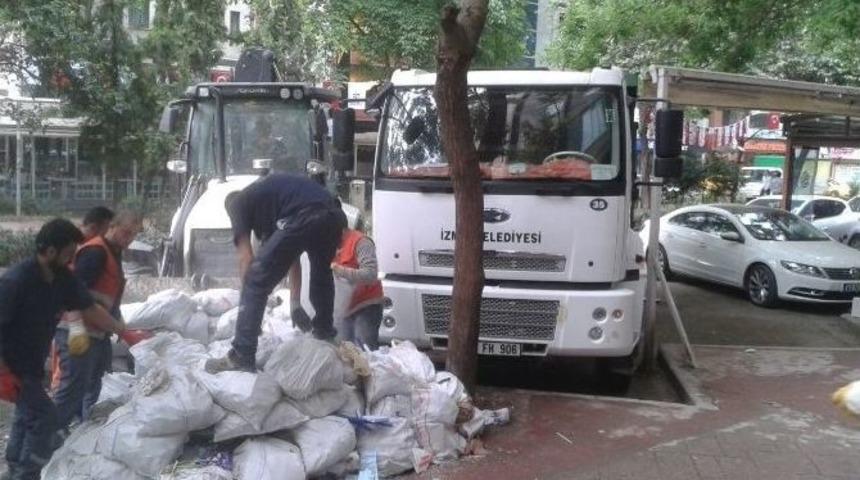 İzmit Belediyesi, Haftada 200 Ton Moloz Topluyor