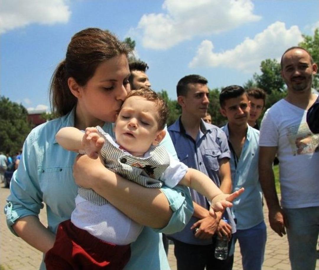 Bursa&rsquo;da 750 Ara&ccedil;, Yusuf Bebek İ&ccedil;in Toplandı