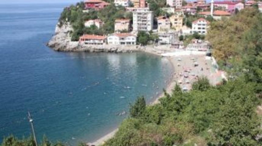 Kapuz Plajı Sezon A&ccedil;ılışını Bekliyor