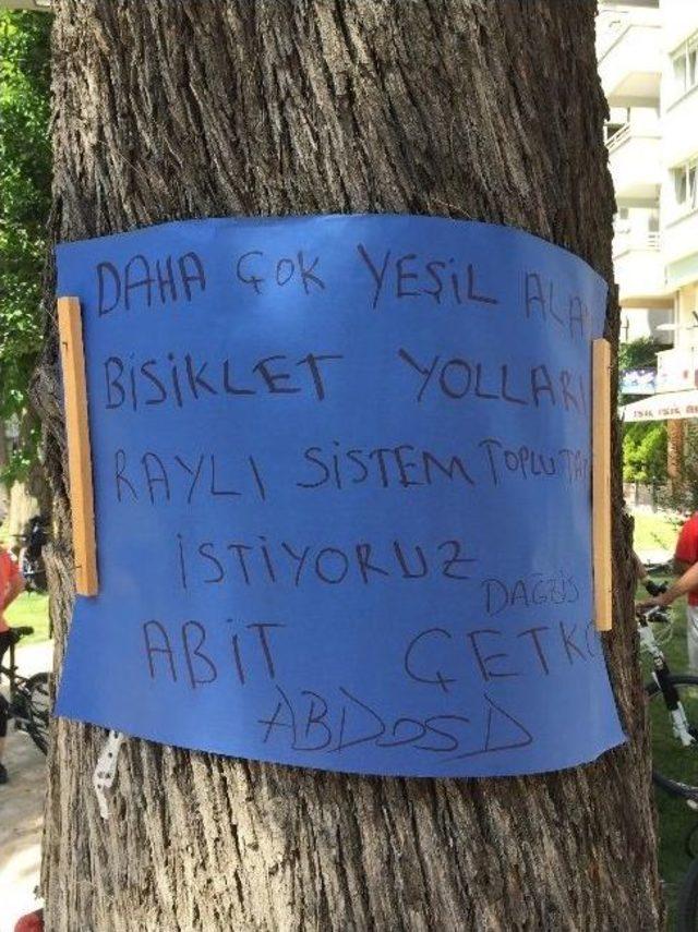 Sanatçılar Parkı’nda 