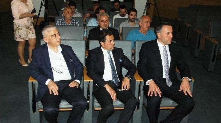 Mosder Başkanı Doğan, Sakaryalı Mobilyacılarla Bir Araya Geldi