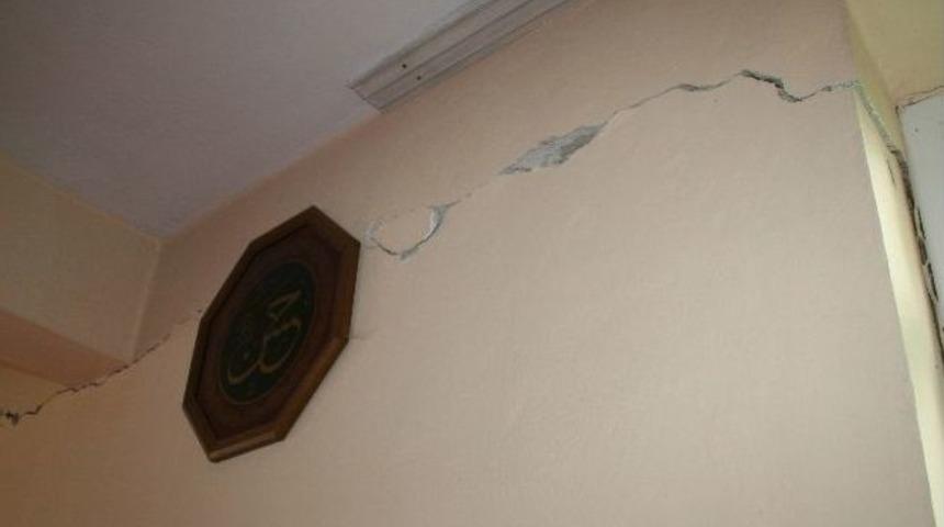 Camide Yıkılma Tehlikesi