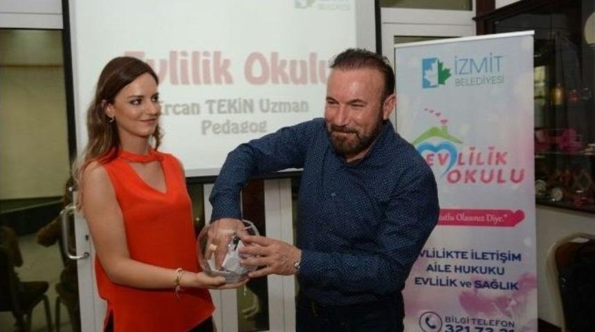 Başkan Doğan Evlilik Okulunda &Uuml;t&uuml; Yaptı