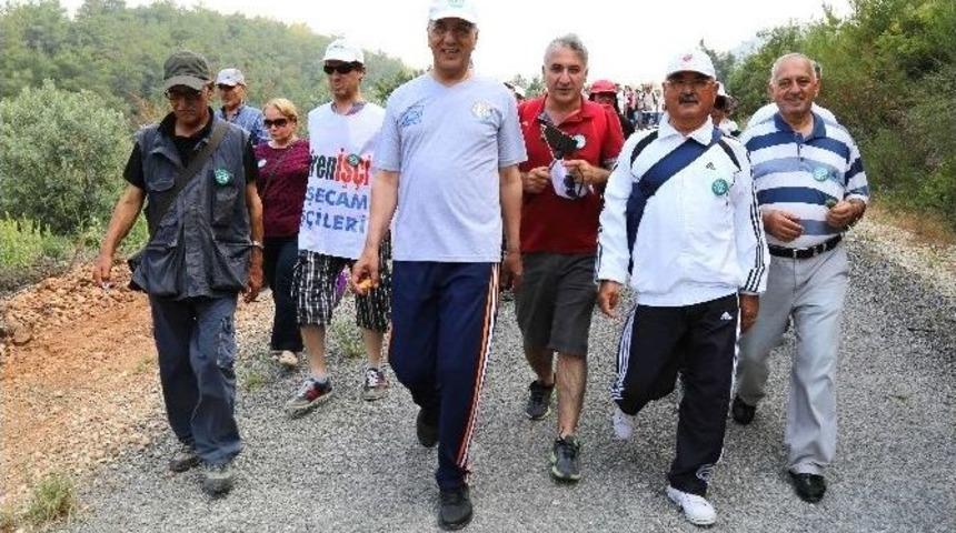 Mezitli&rsquo;de &Ccedil;evre Haftası Y&uuml;r&uuml;y&uuml;ş&uuml;