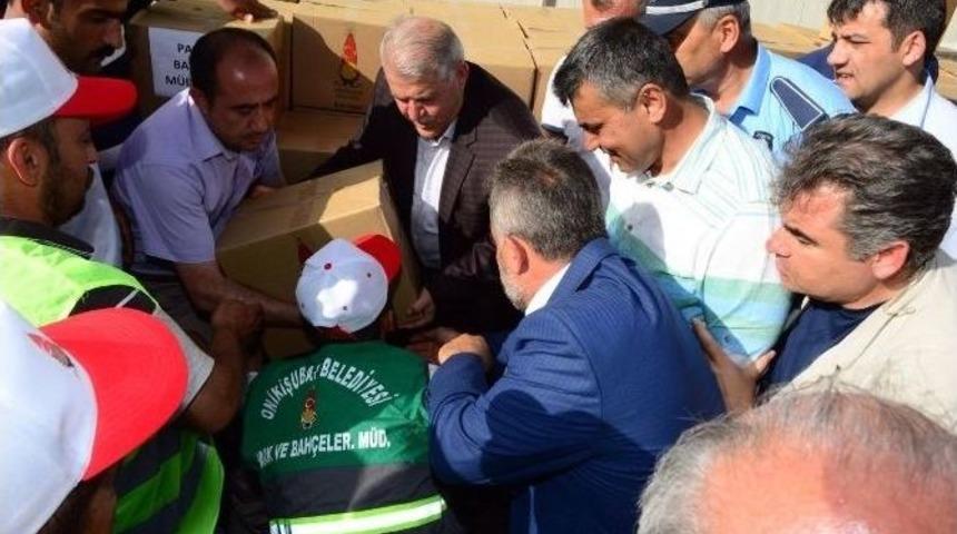 Onikişubat, Ramazan&rsquo;da 20 Bin Aileye Yardım Eli Uzatıyor