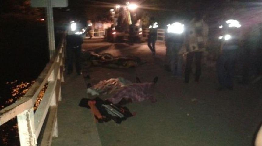 Geziye Giden &Ouml;ğrenciler Kaza Yaptı: 7 &Ouml;l&uuml;