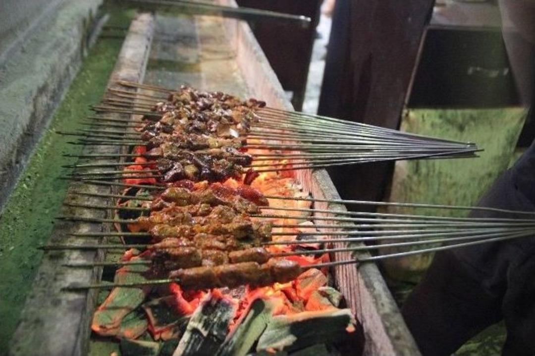 (&ouml;zel Haber) Şanlıurfalıların Sahurdaki Vazge&ccedil;ilmezi Yine Ciğer Oldu