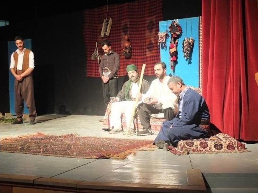 &ldquo;cembeli Ve Binevş&rdquo; Tiyatro Oyunu B&uuml;y&uuml;k İlgi G&ouml;rd&uuml;