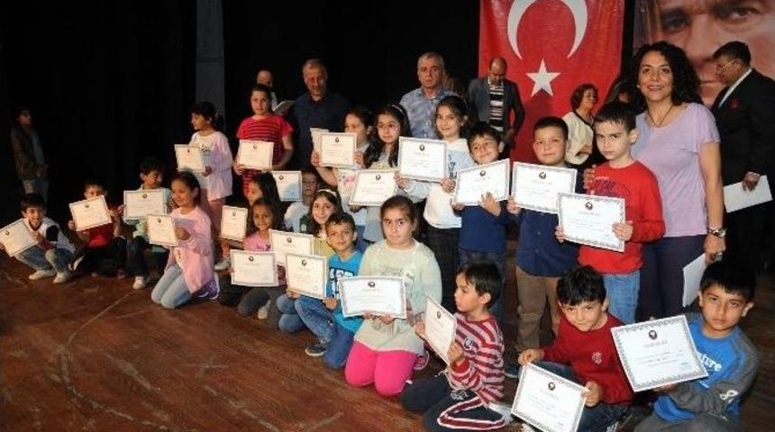 Mkm&rsquo;de Mezuniyet Coşkusu