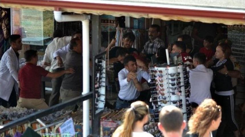 Tuz G&ouml;l&uuml; Tesis Sahipleri İle Yerli Turistler Arasında Kavga