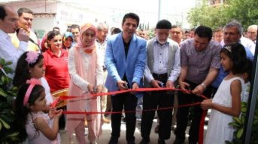 Başkan Gen&ccedil;, Market A&ccedil;ılışı Yaptı