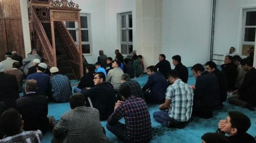 Adilcevaz Toki Camii Hizmete A&ccedil;ıldı