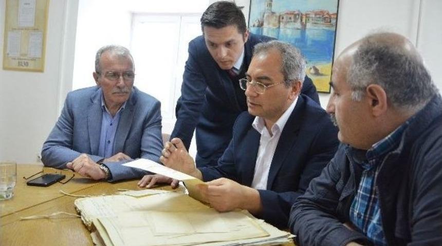 Karadağ&rsquo;daki Osmanlı D&ouml;nemine Ait Arşiv Belgeleri G&uuml;n Y&uuml;z&uuml;ne &Ccedil;ıkartılıyor