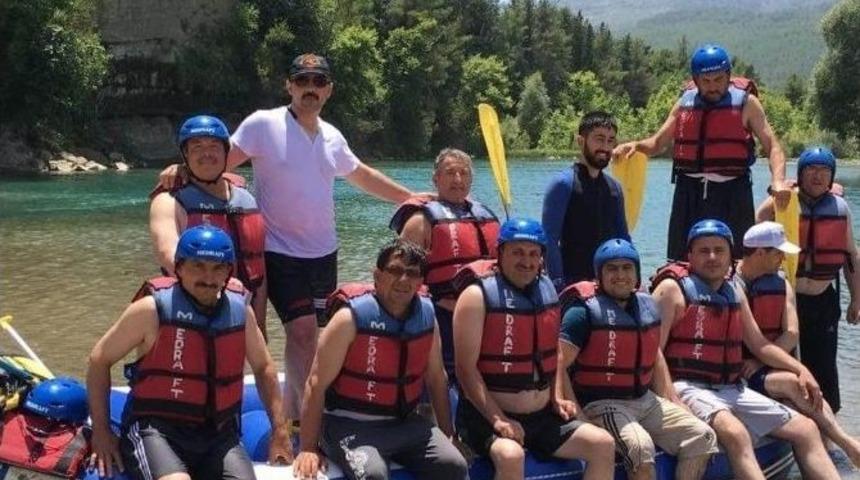 Mahalle Muhtarları Rafting Heyecanı Yaşadı