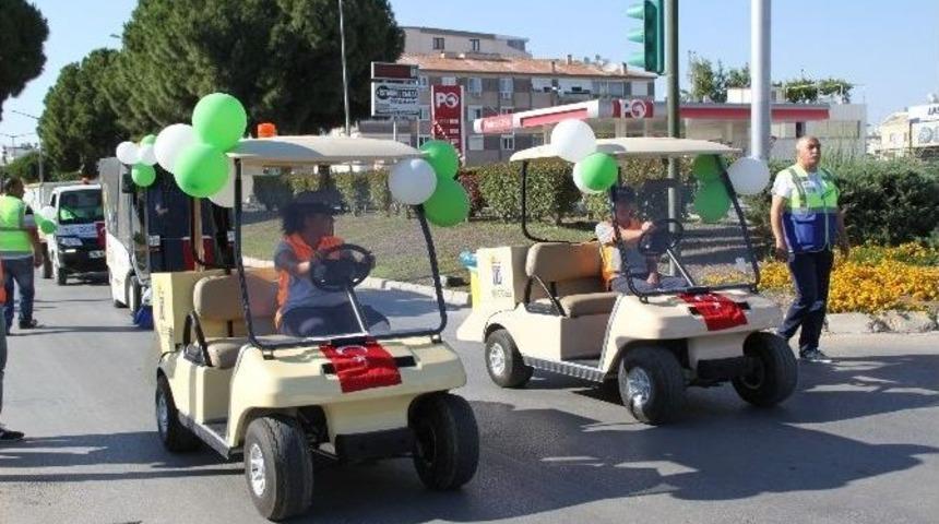 Didim&rsquo;de &Ccedil;&ouml;p&ccedil;&uuml;ler Ritm Grubu Vatandaşları Coşturdu