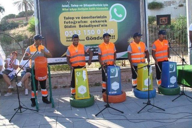 Didim’de Çöpçüler Ritm Grubu Vatandaşları Coşturdu