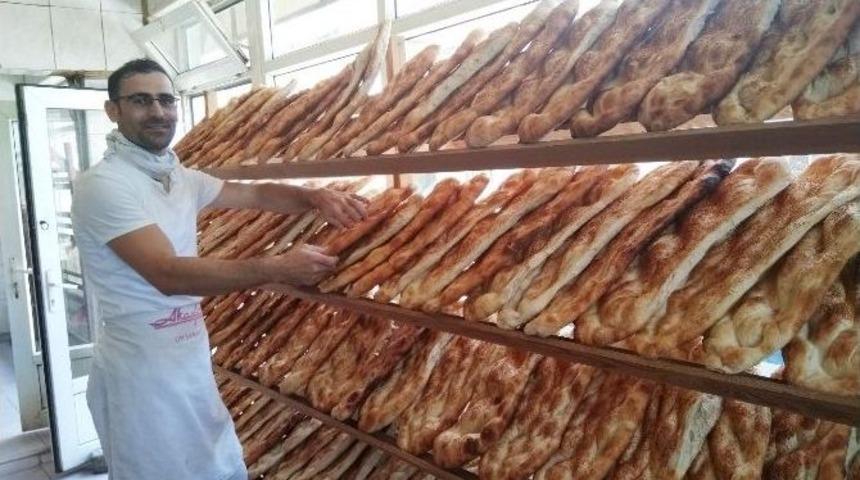 Hisarcık&rsquo;ta Ramazan Pidesi Fiyatları Belirlendi