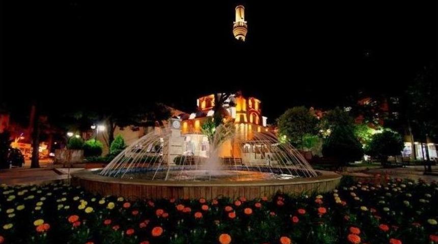 Saruhanlı Belediyesi Camileri Temizliyor